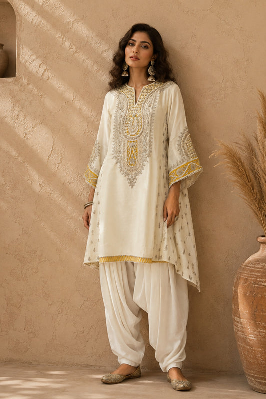 Ivory Kashmiri Tilla Kurta Set